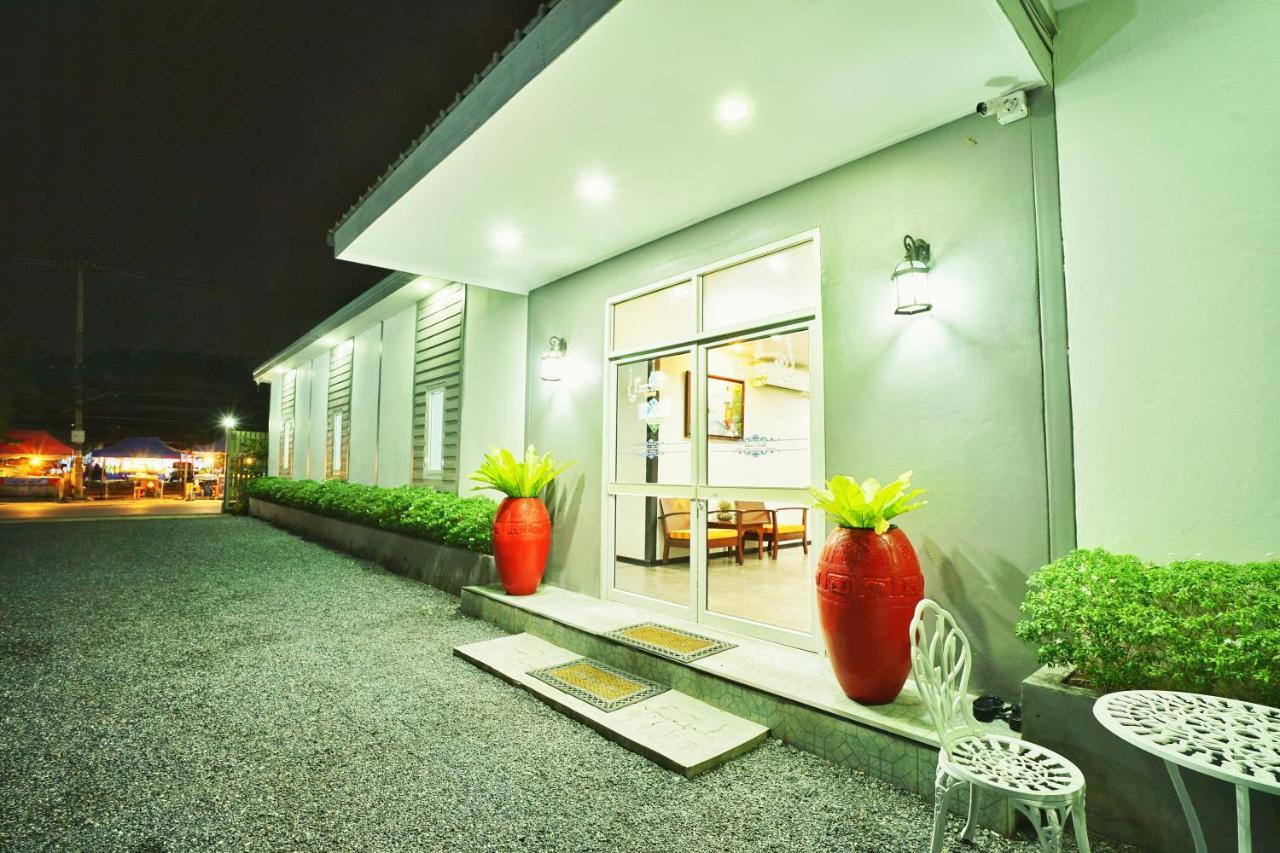 萨拜广场廊曼机场酒店 曼谷 外观 照片